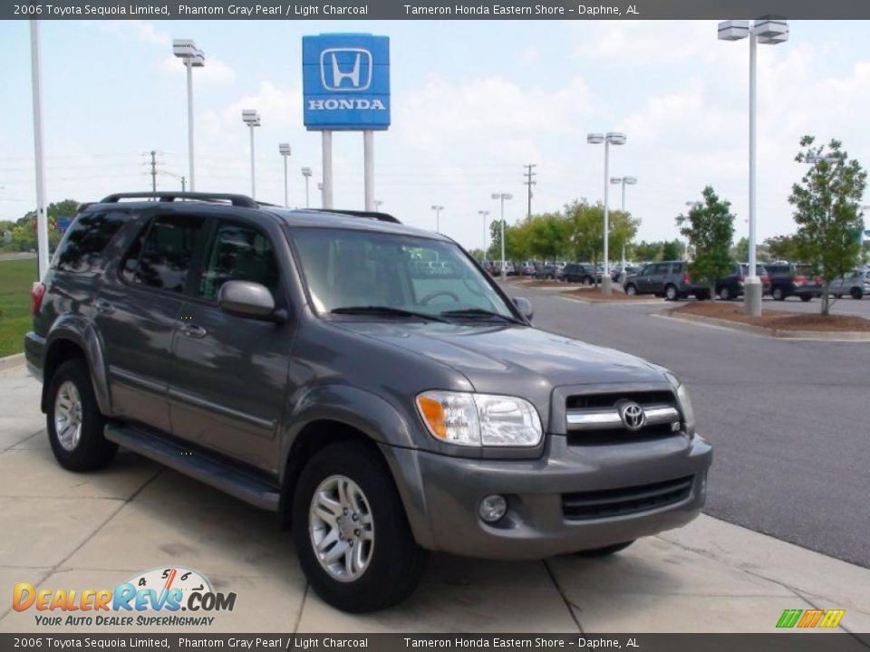 2006 Toyota Sequoia Limited Phantom Gray Pearl / Light Charcoal Photo #2