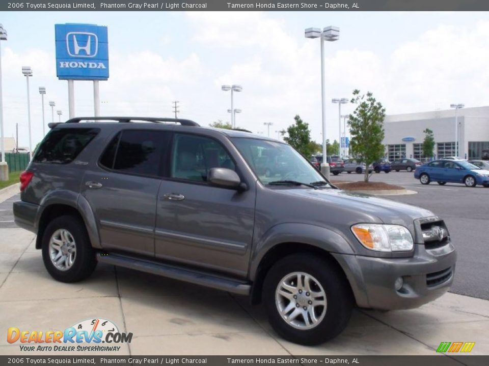 2006 Toyota Sequoia Limited Phantom Gray Pearl / Light Charcoal Photo #3
