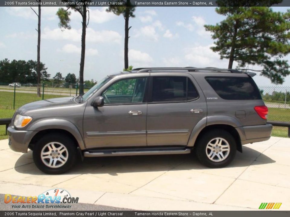 2006 Toyota Sequoia Limited Phantom Gray Pearl / Light Charcoal Photo #9