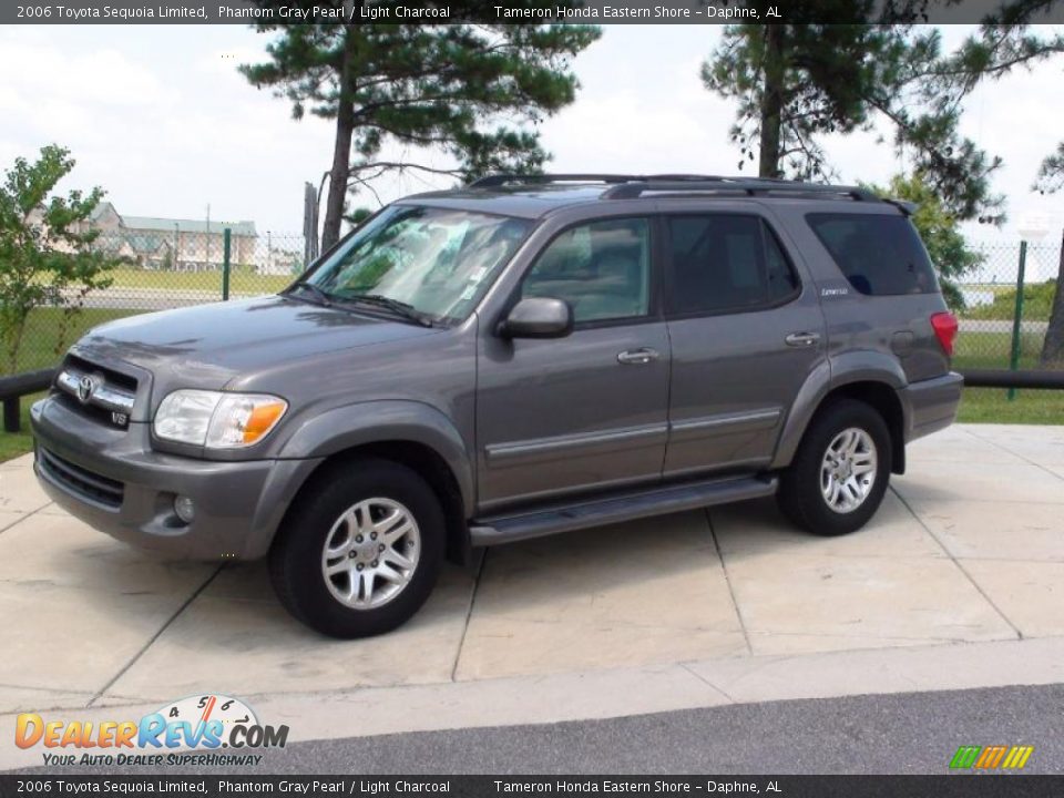 2006 Toyota Sequoia Limited Phantom Gray Pearl / Light Charcoal Photo #12