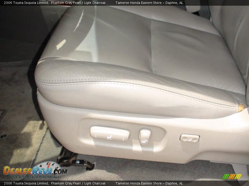 2006 Toyota Sequoia Limited Phantom Gray Pearl / Light Charcoal Photo #19
