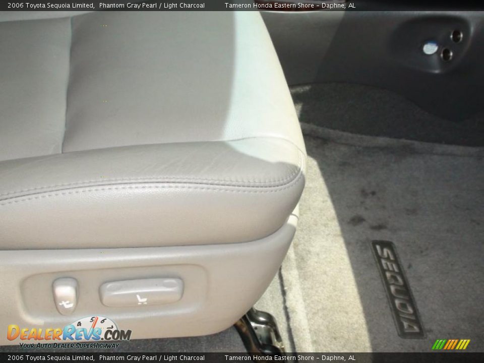 2006 Toyota Sequoia Limited Phantom Gray Pearl / Light Charcoal Photo #35