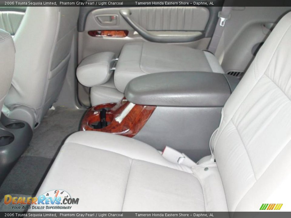 2006 Toyota Sequoia Limited Phantom Gray Pearl / Light Charcoal Photo #36