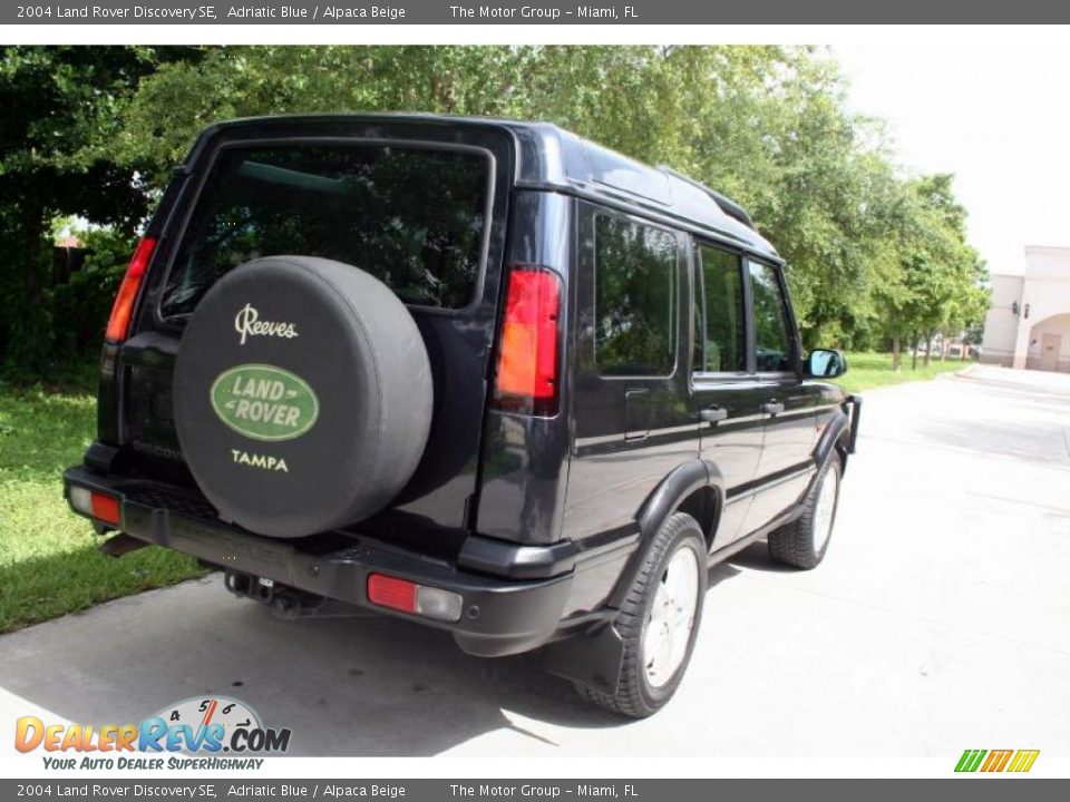 2004 Land Rover Discovery SE Adriatic Blue / Alpaca Beige Photo #20