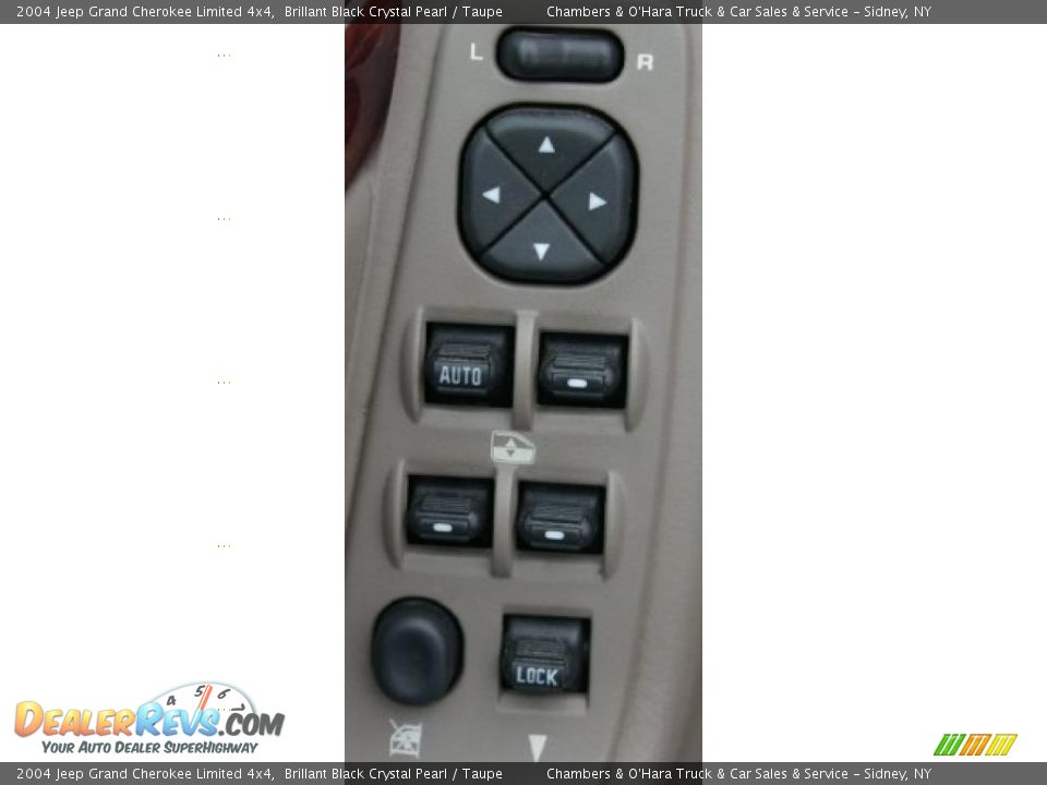 2004 Jeep Grand Cherokee Limited 4x4 Brillant Black Crystal Pearl / Taupe Photo #5