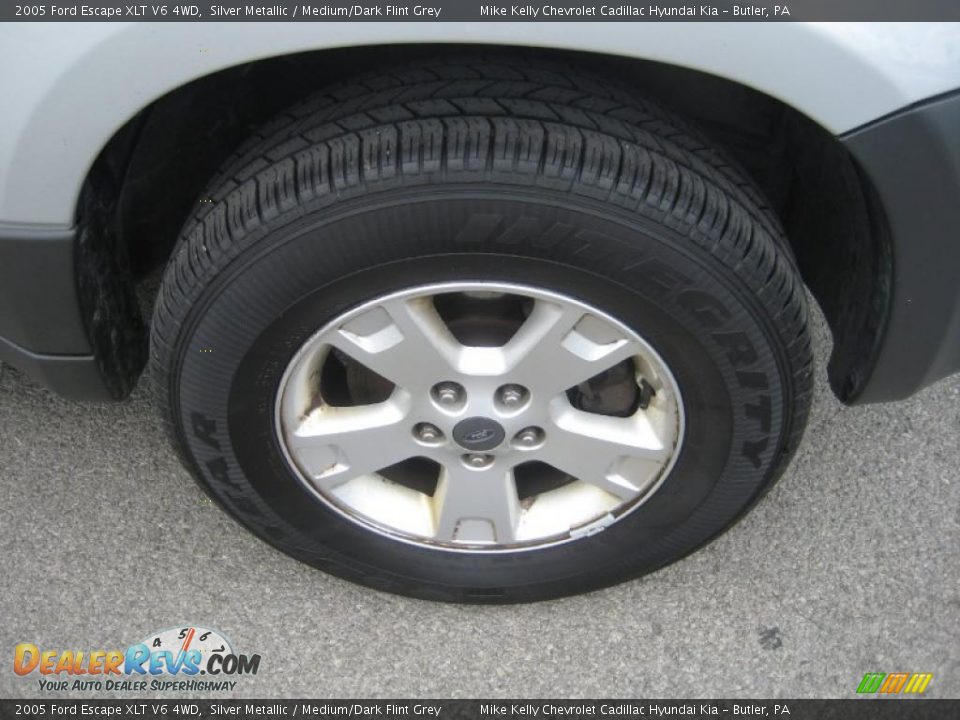 2005 Ford Escape XLT V6 4WD Silver Metallic / Medium/Dark Flint Grey Photo #6