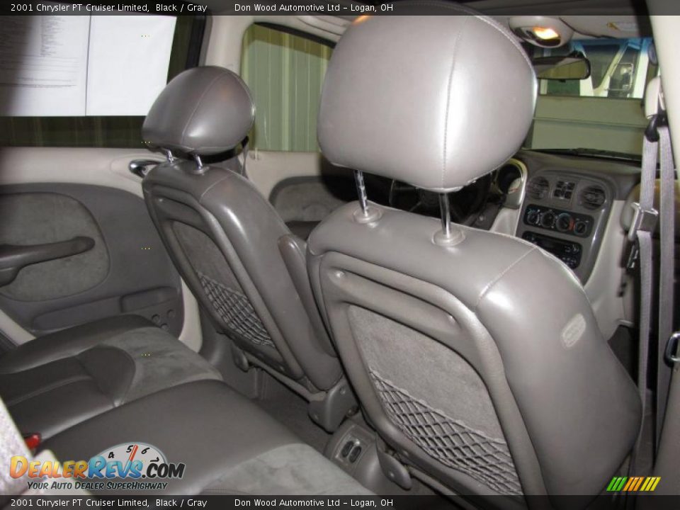 2001 Chrysler PT Cruiser Limited Black / Gray Photo #11