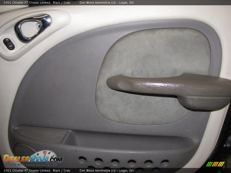 2001 Chrysler PT Cruiser Limited Black / Gray Photo #15