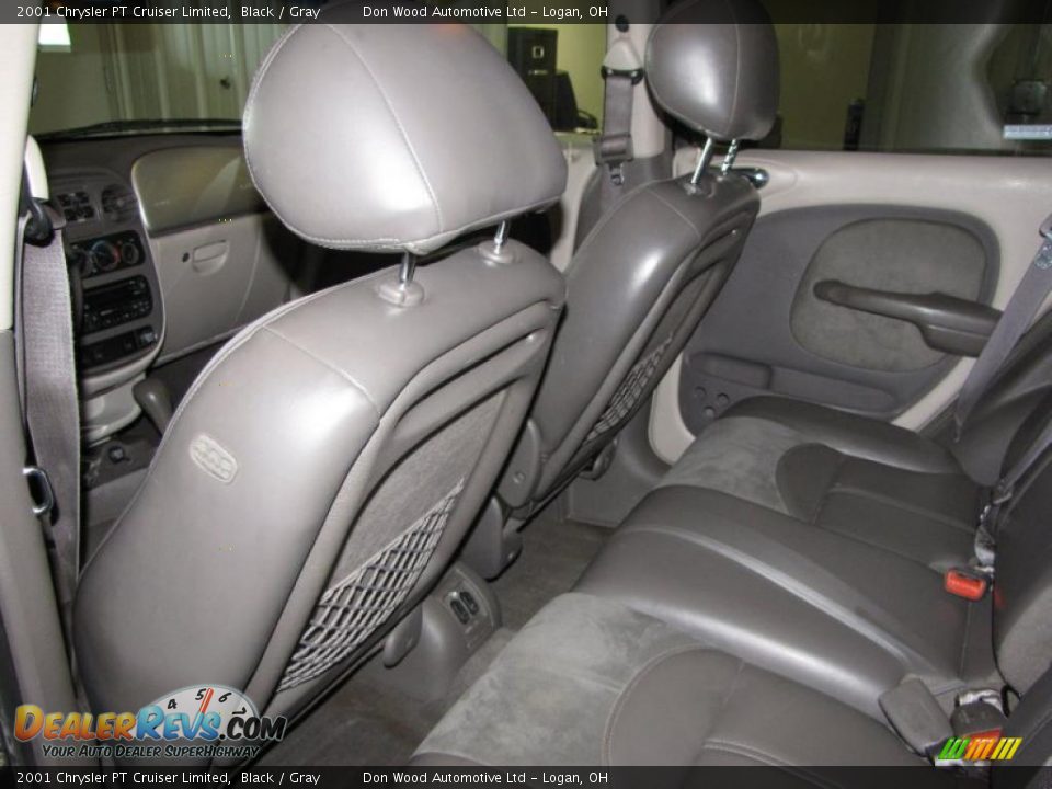 2001 Chrysler PT Cruiser Limited Black / Gray Photo #16