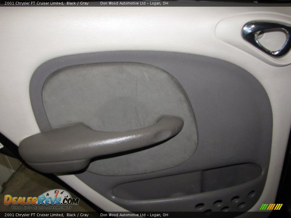 2001 Chrysler PT Cruiser Limited Black / Gray Photo #18