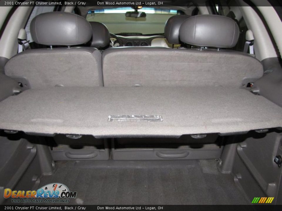 2001 Chrysler PT Cruiser Limited Black / Gray Photo #23
