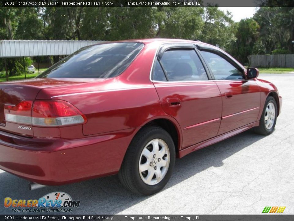 2001 Honda Accord EX Sedan Firepepper Red Pearl / Ivory Photo #10