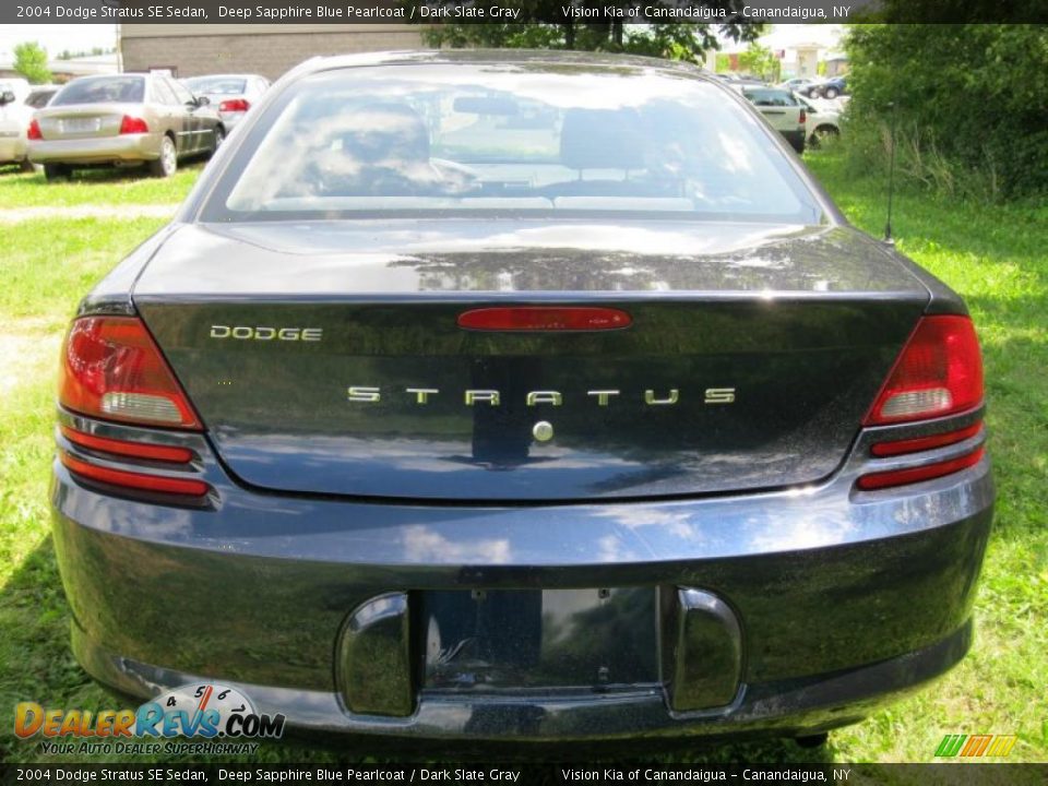 2004 Dodge Stratus SE Sedan Deep Sapphire Blue Pearlcoat / Dark Slate Gray Photo #20