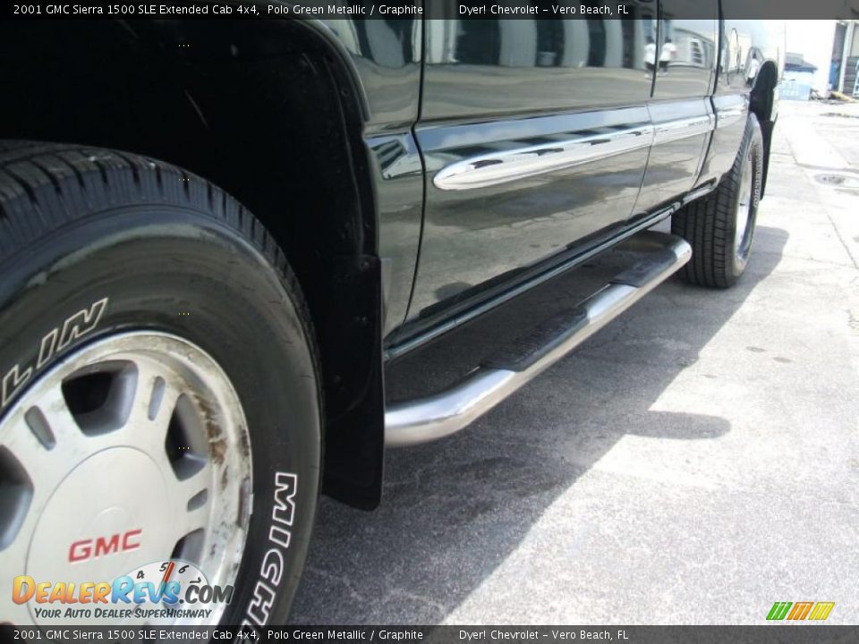 2001 GMC Sierra 1500 SLE Extended Cab 4x4 Polo Green Metallic / Graphite Photo #25
