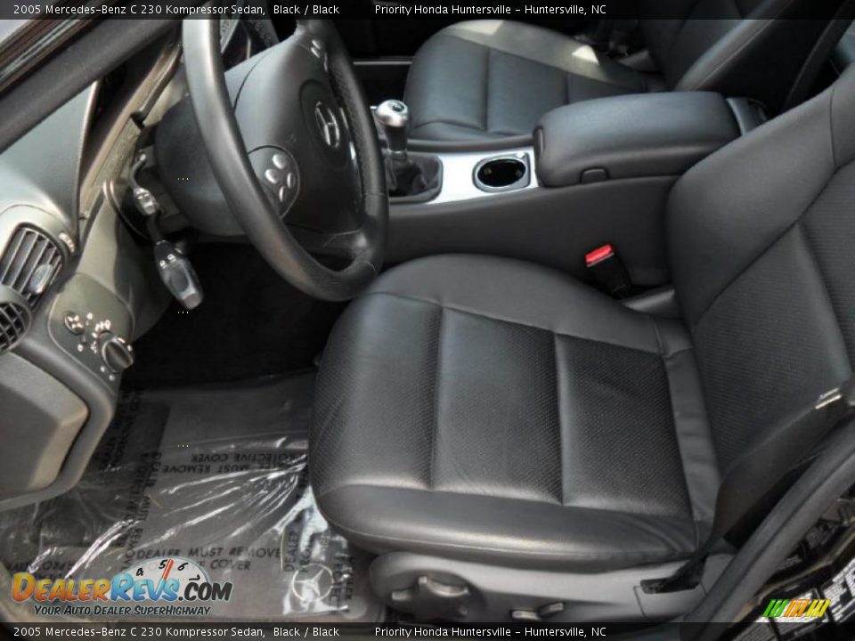 2005 Mercedes-Benz C 230 Kompressor Sedan Black / Black Photo #6