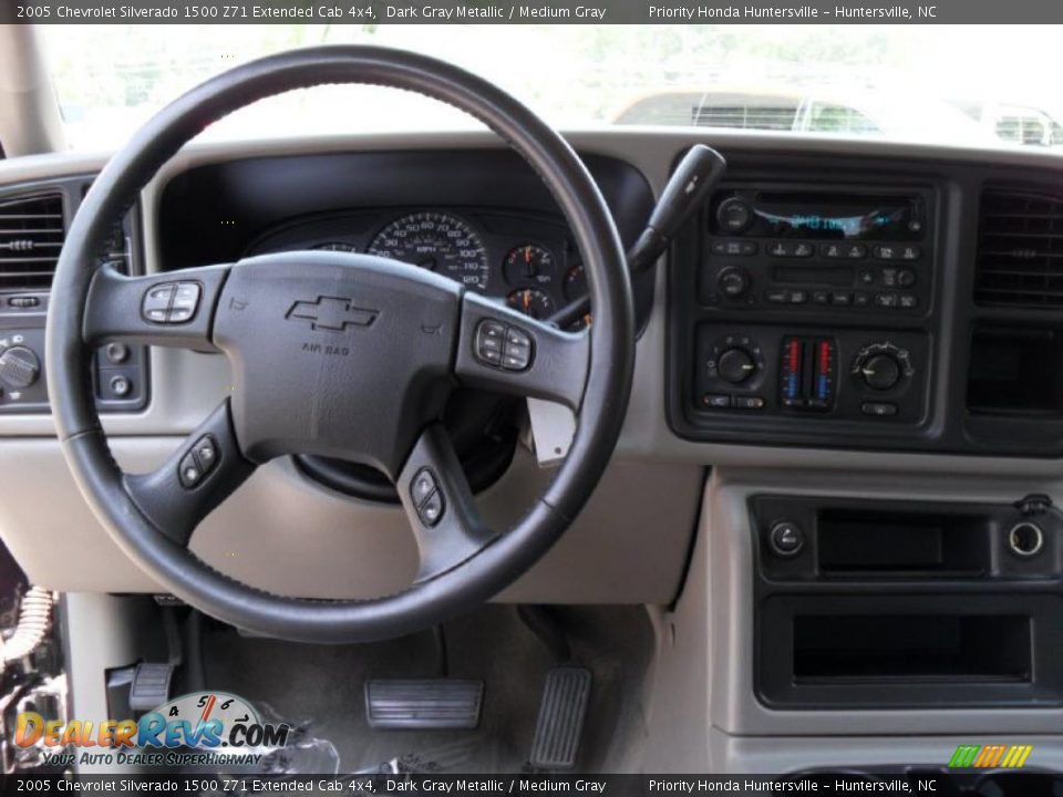 2005 Chevrolet Silverado 1500 Z71 Extended Cab 4x4 Dark Gray Metallic / Medium Gray Photo #14