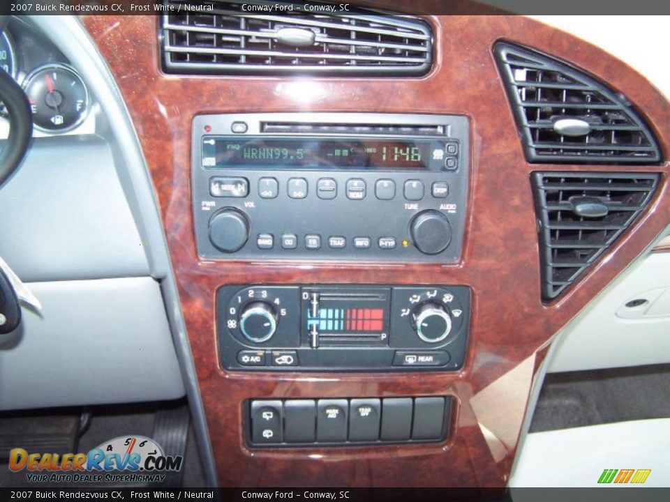 2007 Buick Rendezvous CX Frost White / Neutral Photo #24