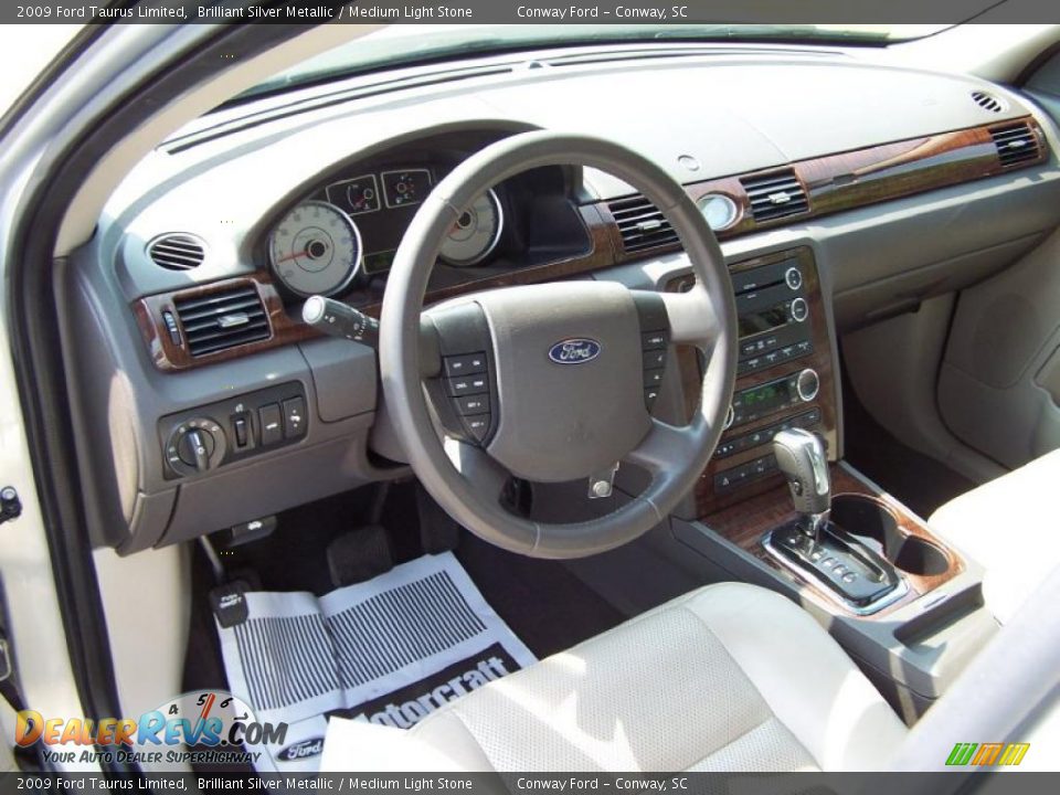 2009 Ford Taurus Limited Brilliant Silver Metallic / Medium Light Stone Photo #22