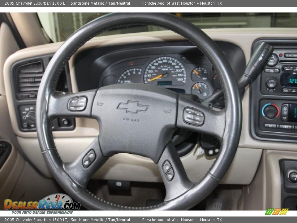 2005 Chevrolet Suburban 1500 LT Sandstone Metallic / Tan/Neutral Photo #34