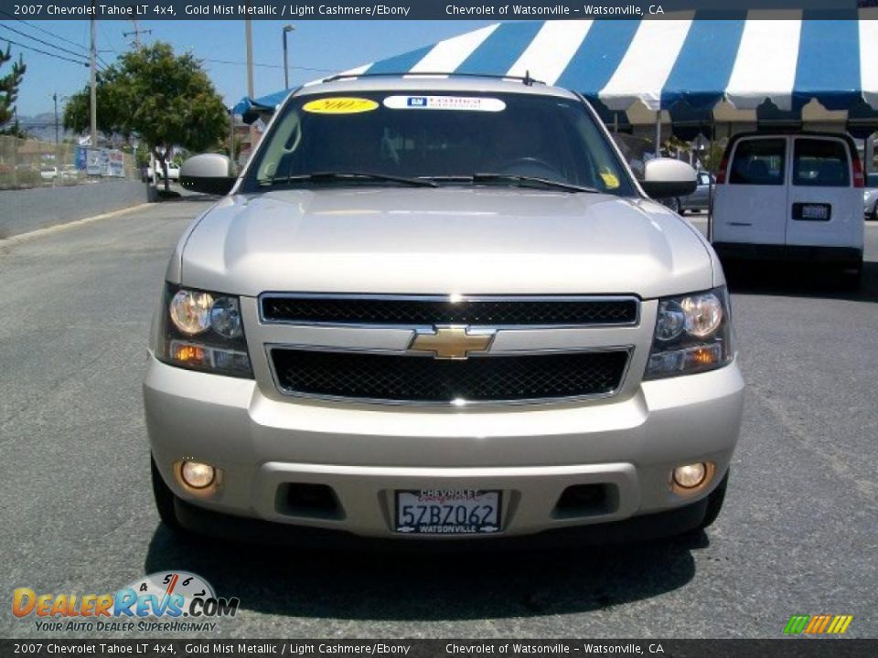 2007 Chevrolet Tahoe LT 4x4 Gold Mist Metallic / Light Cashmere/Ebony Photo #2