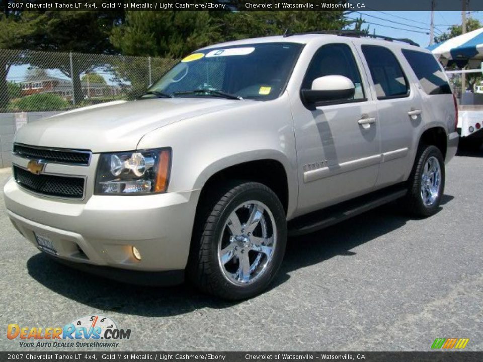 2007 Chevrolet Tahoe LT 4x4 Gold Mist Metallic / Light Cashmere/Ebony Photo #3