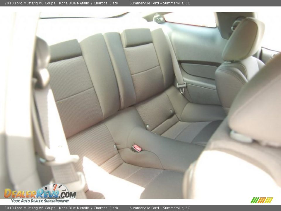 2010 Ford Mustang V6 Coupe Kona Blue Metallic / Charcoal Black Photo #8