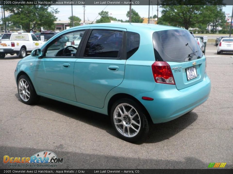 Custom Wheels of 2005 Chevrolet Aveo LS Hatchback Photo #4