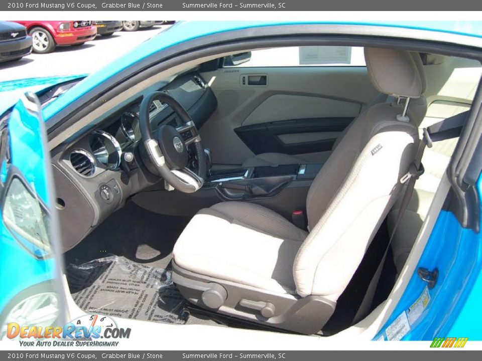 2010 Ford Mustang V6 Coupe Grabber Blue / Stone Photo #4