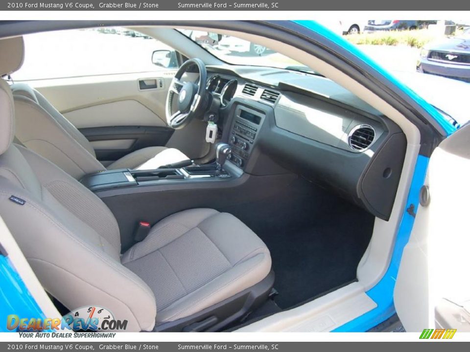 2010 Ford Mustang V6 Coupe Grabber Blue / Stone Photo #8
