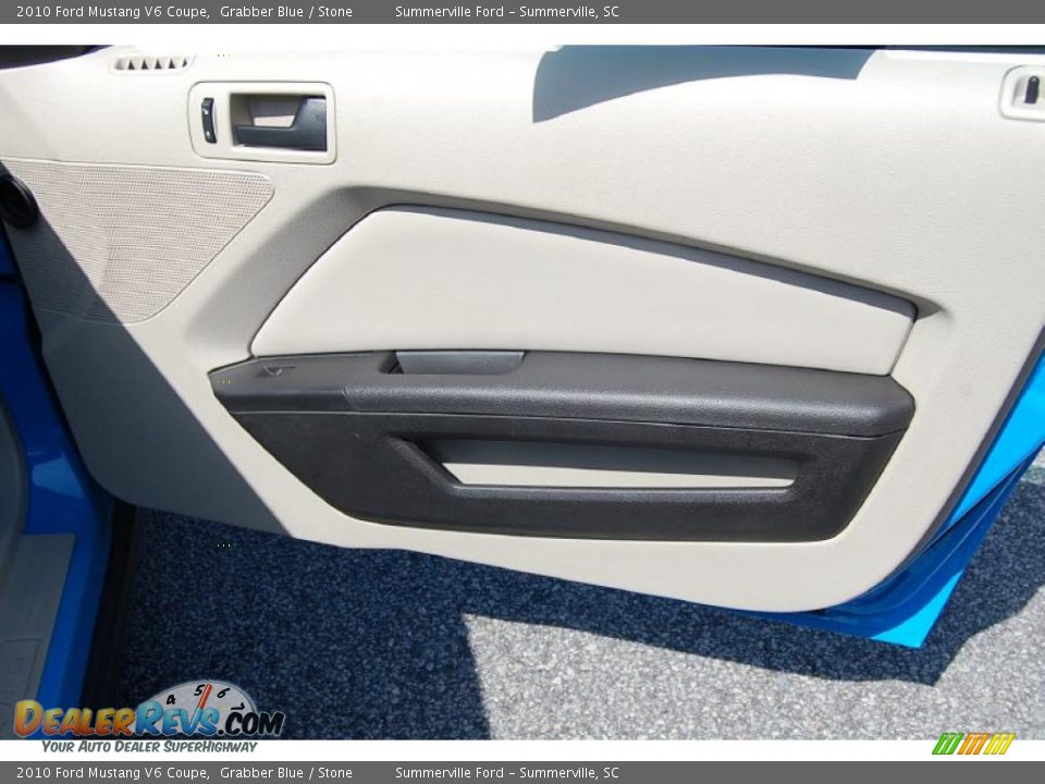 2010 Ford Mustang V6 Coupe Grabber Blue / Stone Photo #10