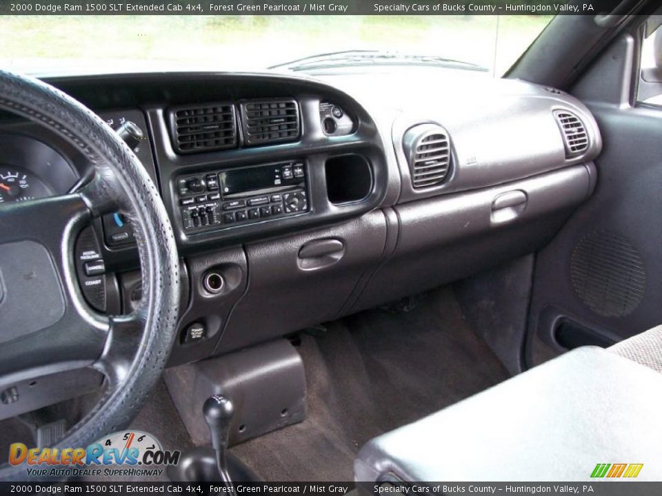 2000 Dodge Ram 1500 SLT Extended Cab 4x4 Forest Green Pearlcoat / Mist Gray Photo #33