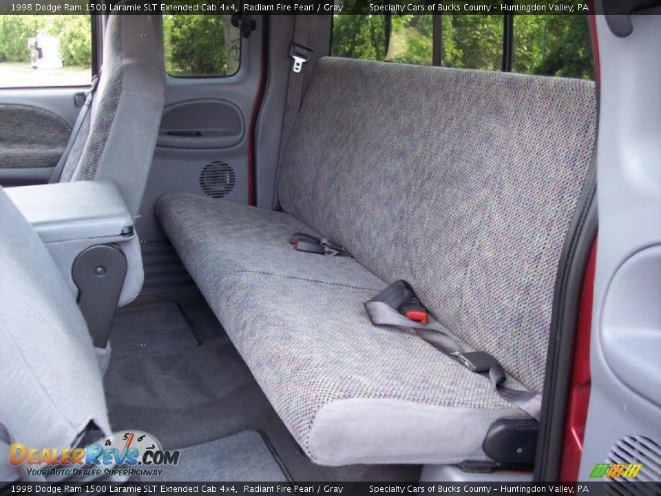 1998 Dodge Ram 1500 Laramie SLT Extended Cab 4x4 Radiant Fire Pearl / Gray Photo #36