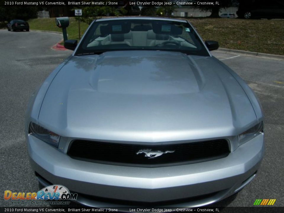 2010 Ford Mustang V6 Convertible Brilliant Silver Metallic / Stone Photo #20