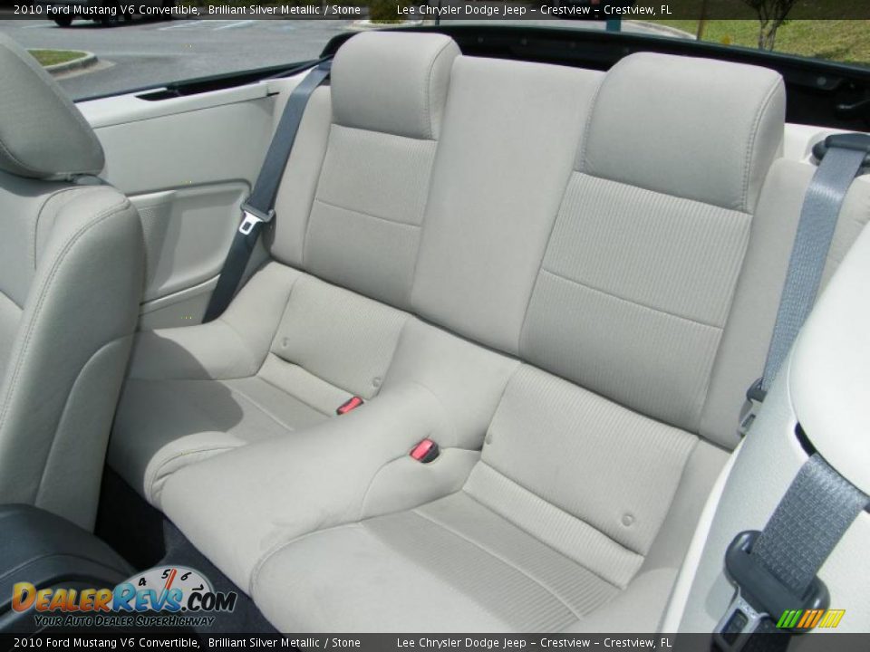 2010 Ford Mustang V6 Convertible Brilliant Silver Metallic / Stone Photo #29