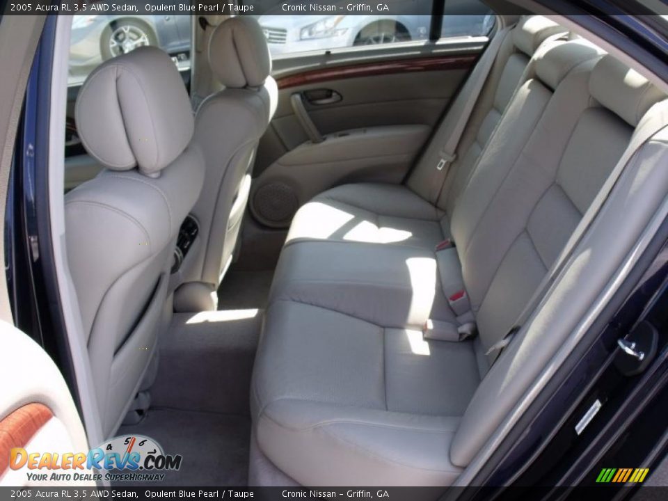 2005 Acura RL 3.5 AWD Sedan Opulent Blue Pearl / Taupe Photo #12