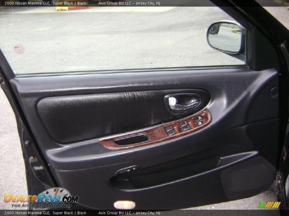 2000 Nissan Maxima GLE Super Black / Black Photo #9