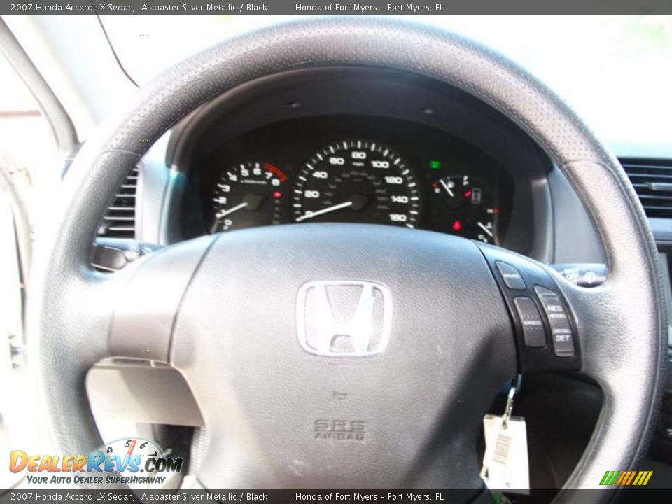 2007 Honda Accord LX Sedan Alabaster Silver Metallic / Black Photo #17