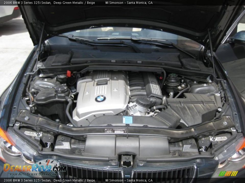 2006 BMW 3 Series 325i Sedan Deep Green Metallic / Beige Photo #30
