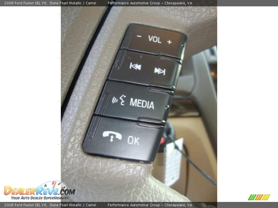2008 Ford Fusion SEL V6 Dune Pearl Metallic / Camel Photo #17