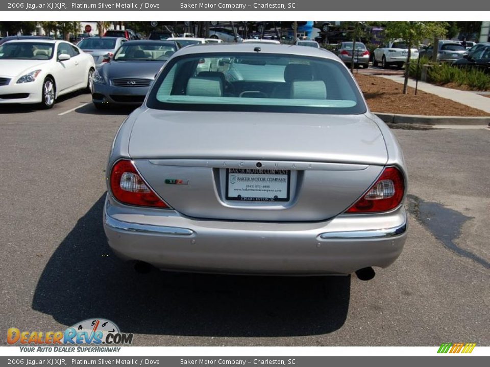 2006 Jaguar XJ XJR Platinum Silver Metallic / Dove Photo #17