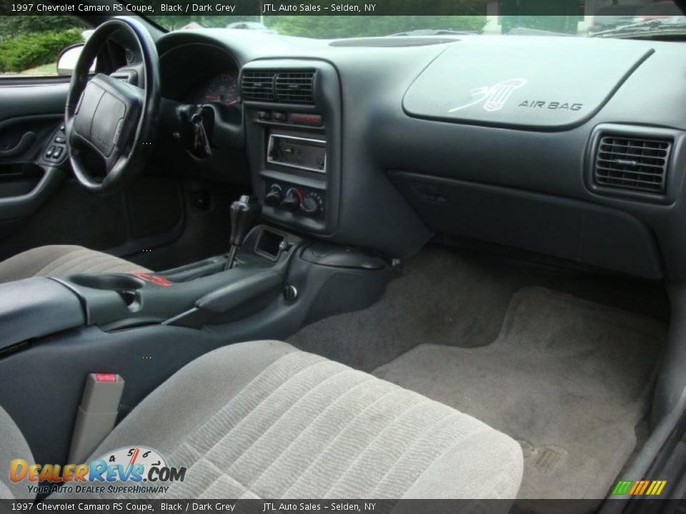 1997 Chevrolet Camaro RS Coupe Black / Dark Grey Photo #13