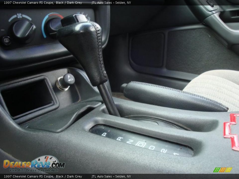 1997 Chevrolet Camaro RS Coupe Black / Dark Grey Photo #16