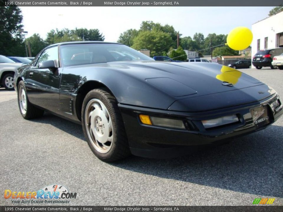 1995 Chevrolet Corvette Convertible Black / Beige Photo #5