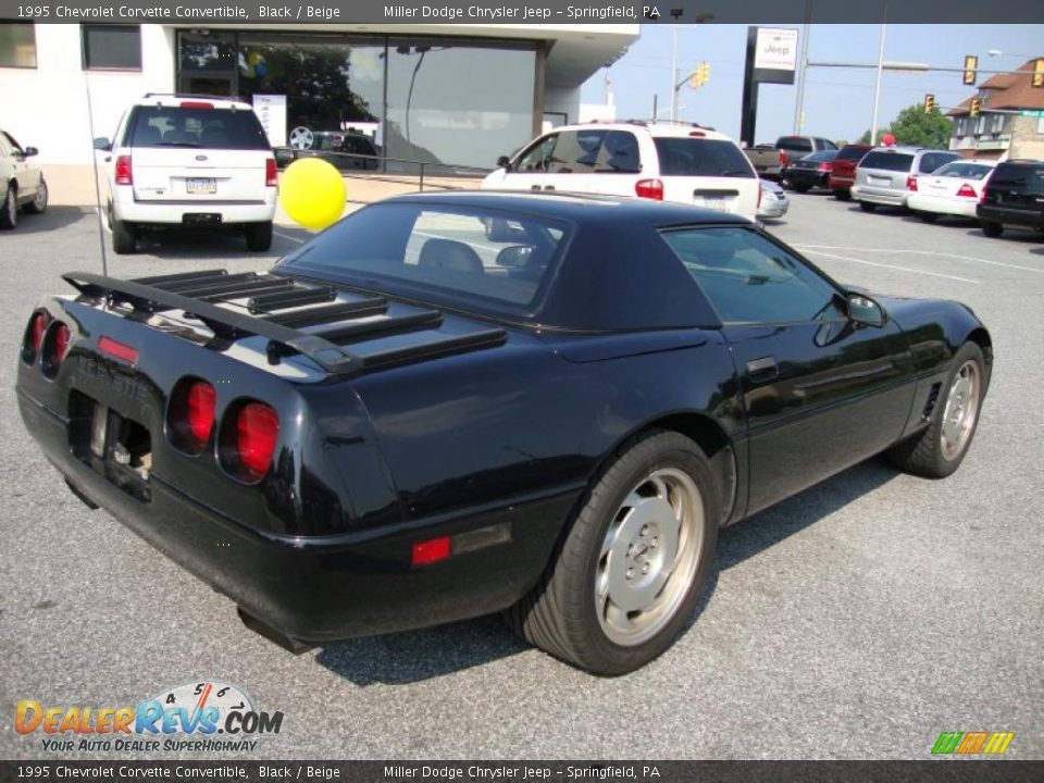 1995 Chevrolet Corvette Convertible Black / Beige Photo #7