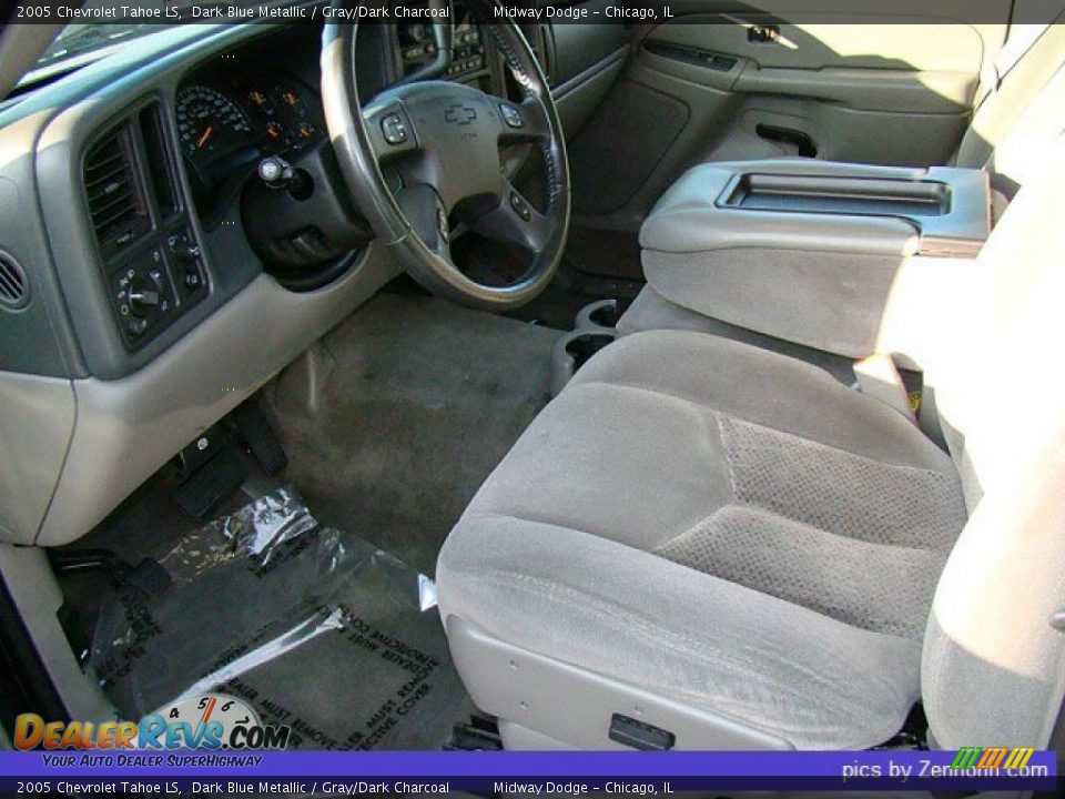 2005 Chevrolet Tahoe LS Dark Blue Metallic / Gray/Dark Charcoal Photo #4