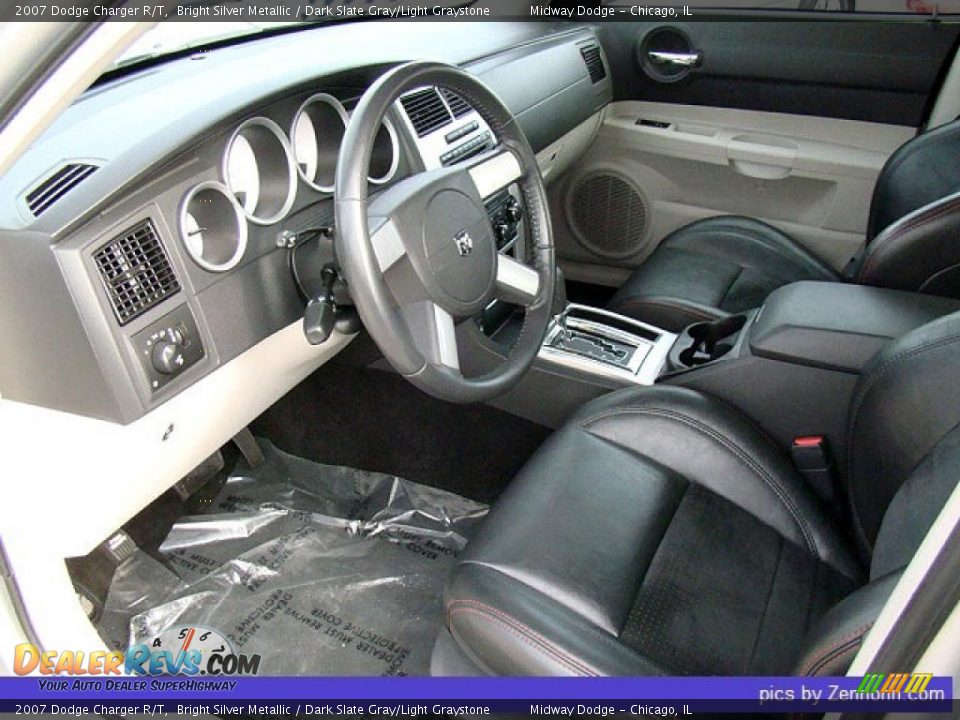 2007 Dodge Charger R/T Bright Silver Metallic / Dark Slate Gray/Light Graystone Photo #4