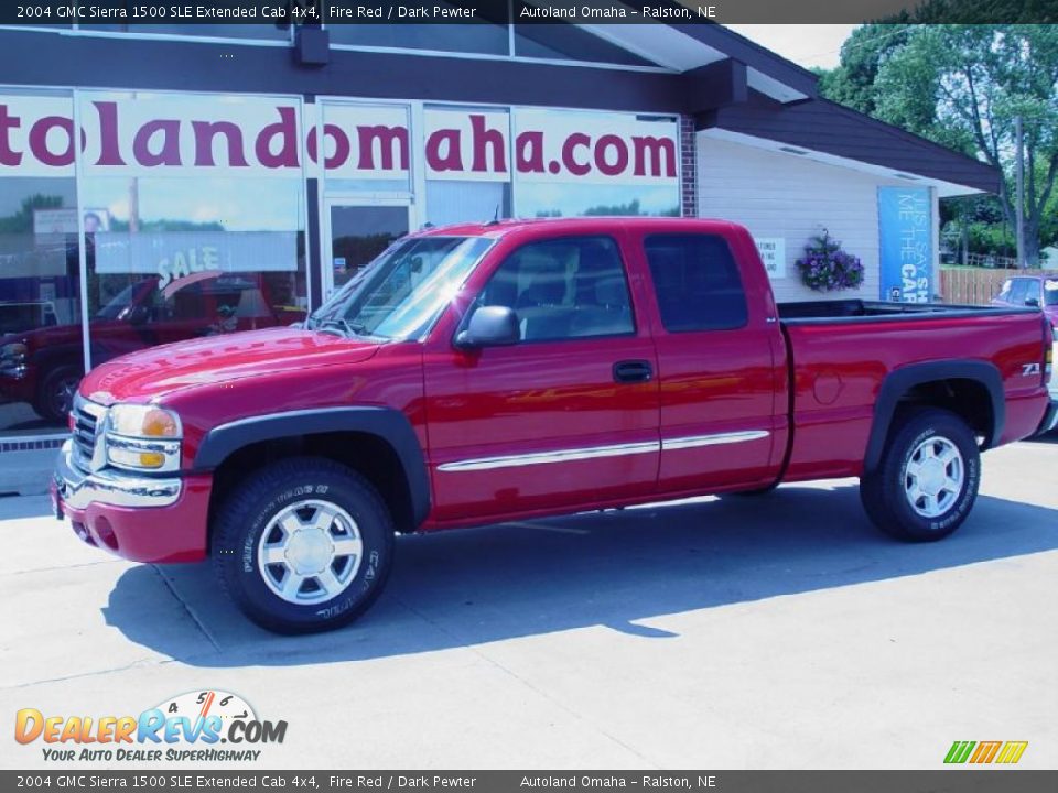 2004 GMC Sierra 1500 SLE Extended Cab 4x4 Fire Red / Dark Pewter Photo #2