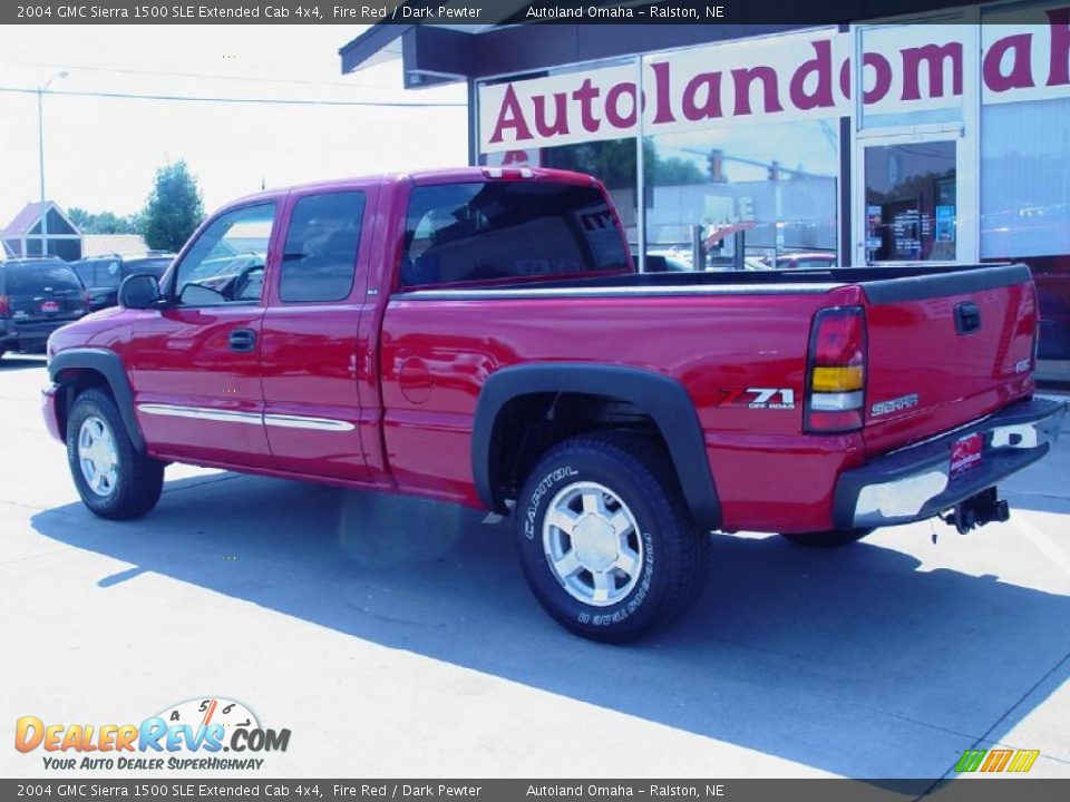 2004 GMC Sierra 1500 SLE Extended Cab 4x4 Fire Red / Dark Pewter Photo #4