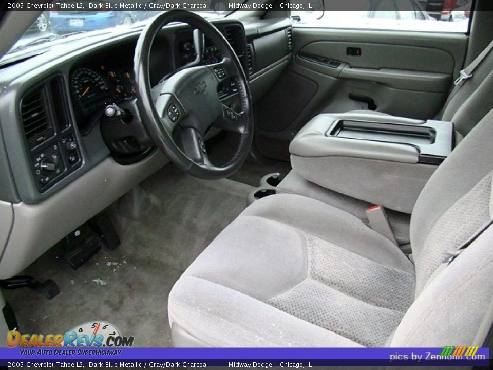 2005 Chevrolet Tahoe LS Dark Blue Metallic / Gray/Dark Charcoal Photo #4