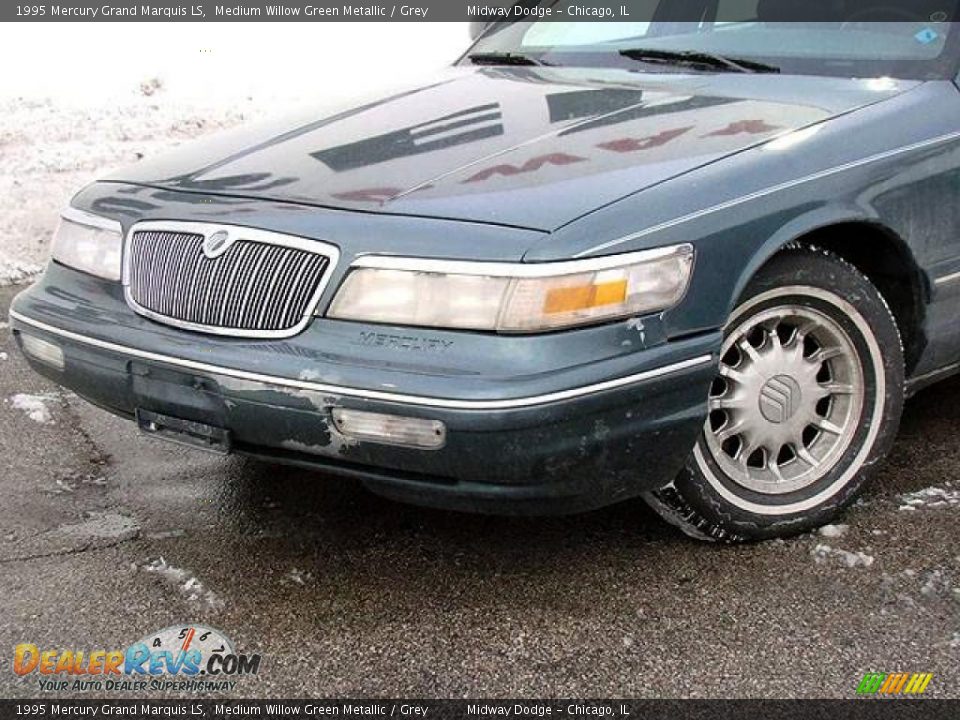 1995 Mercury Grand Marquis LS Medium Willow Green Metallic / Grey Photo #7